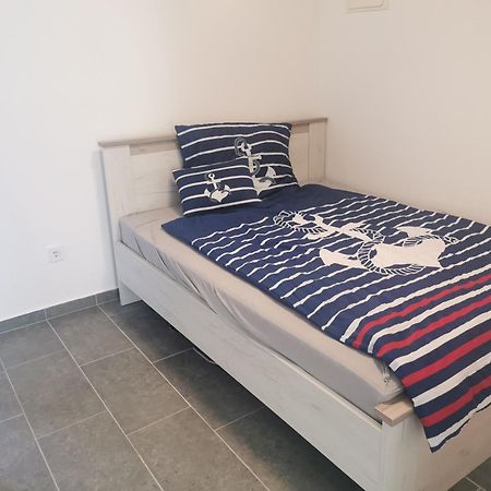 Balatonalmadi Kazinczy 2 Apartment ภายนอก รูปภาพ